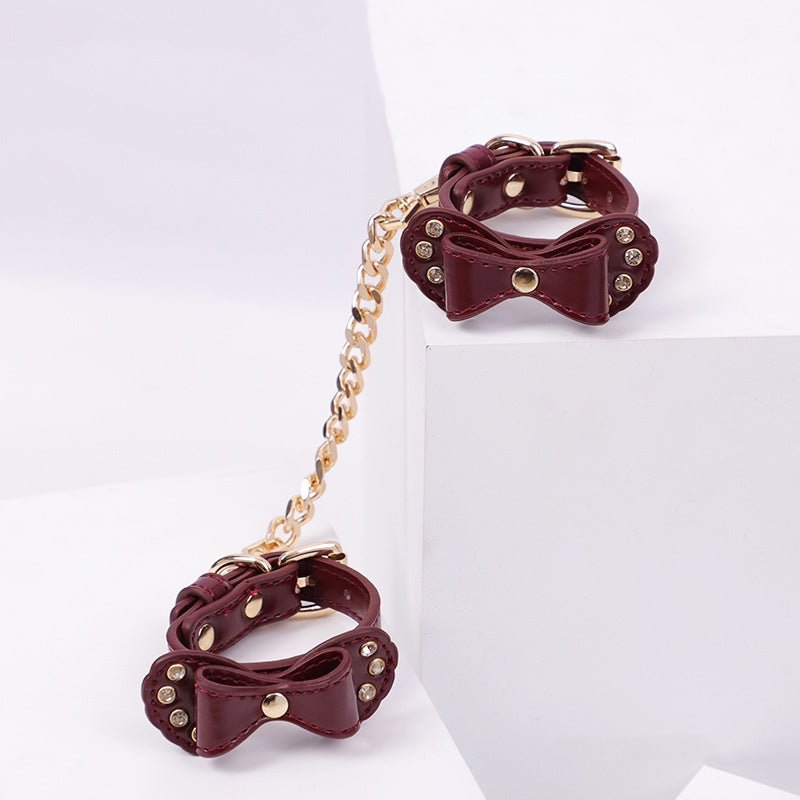 BDSM Rhinestone Bow - Shaped PU Leather SM Handcuffs With Chain