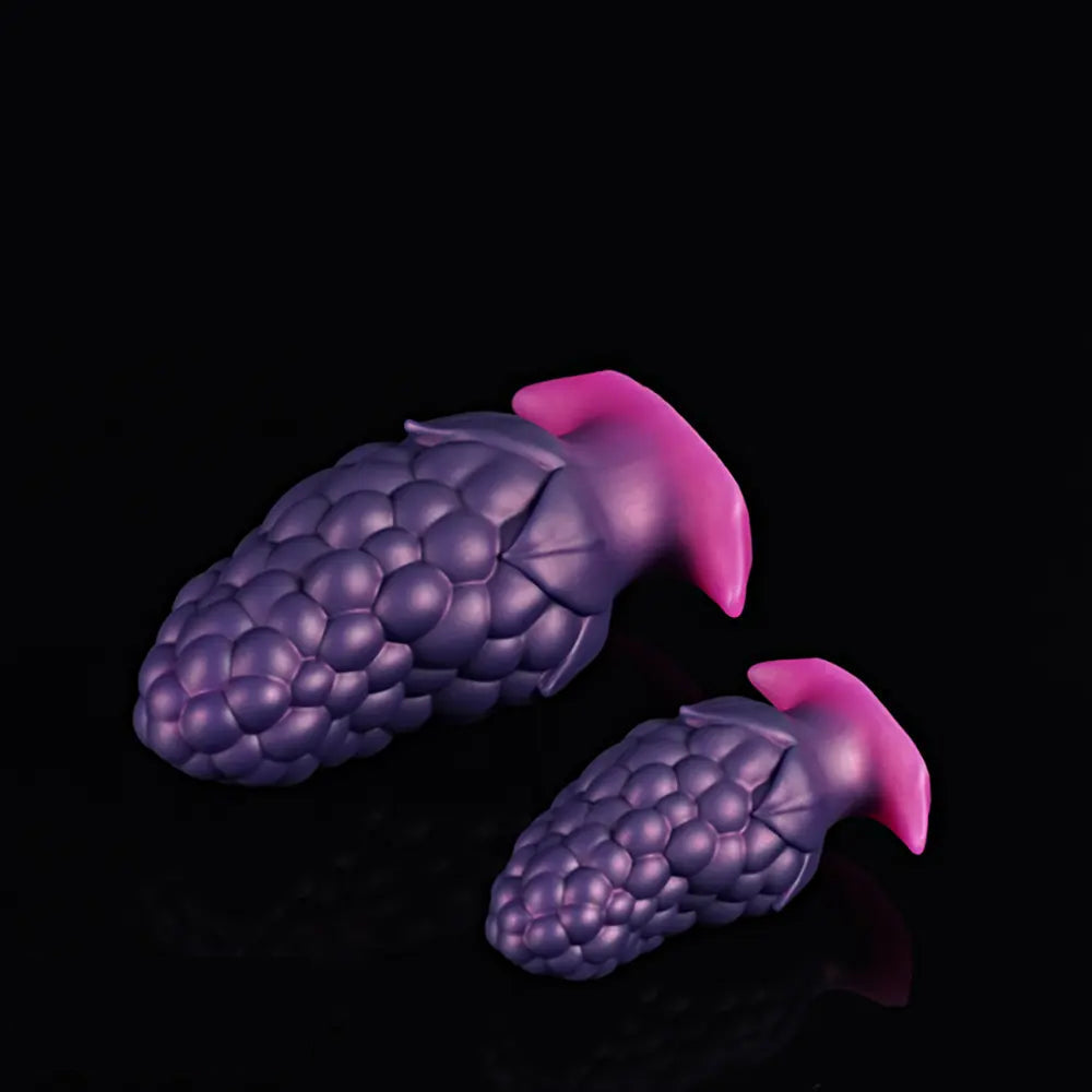 3.7in 5.43in Strawberry Design Small Silicone Soft Butt Plug Dildo For Anus