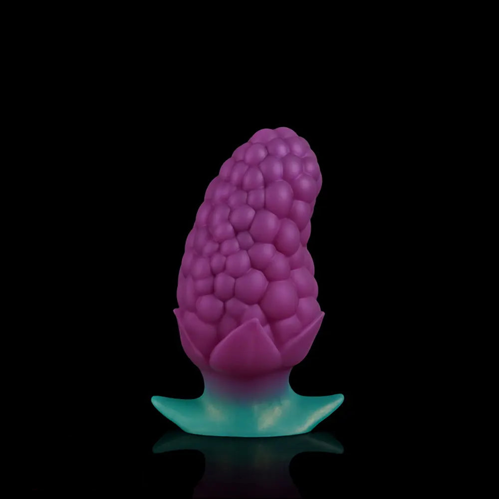 3.7in 5.43in Strawberry Design Small Silicone Soft Butt Plug Dildo For Anus
