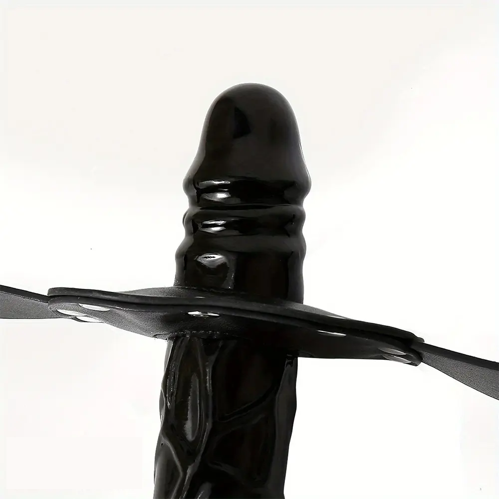 3.94in Binding Adjustable Size High Quality PVC Dildo Chin Face Strap ons