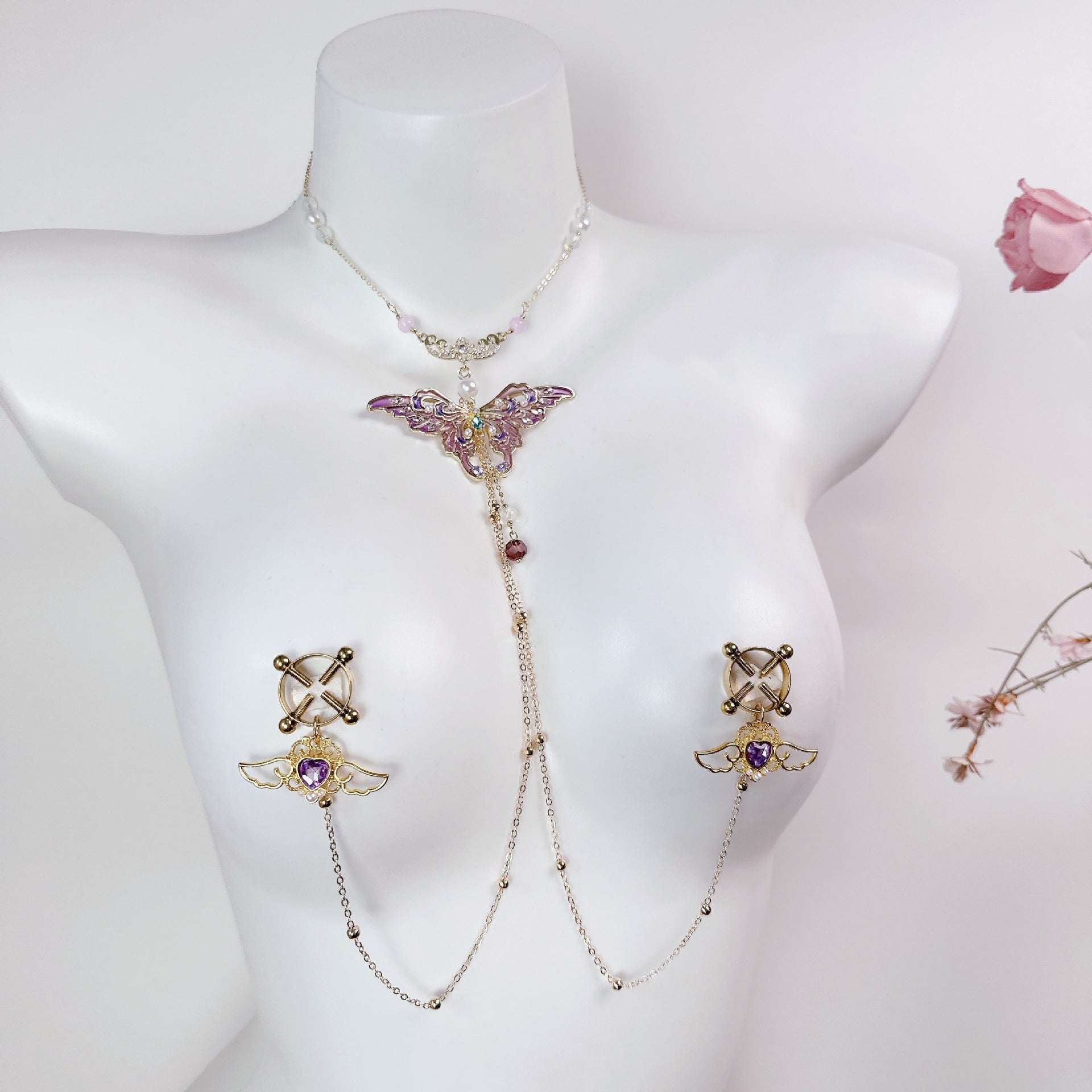 Butterfly Collar & Nipple Clamp Chain Suit