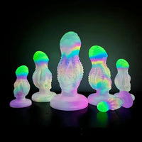 4.8in 5.7in 6.81in 7.87in 8.97in 10.39in Octopus Skull Silicone Glowing Dildo