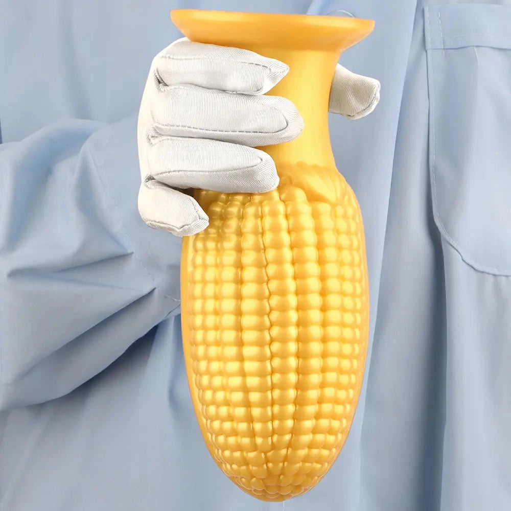 5.9in 6.7in 8.07in Liquid Silicone Thread Granules Soft Corn Gold Dildo