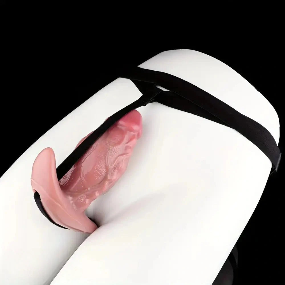 6.65in Textured Realistic Silicone Female Strap on Dildo With Strapon Belt