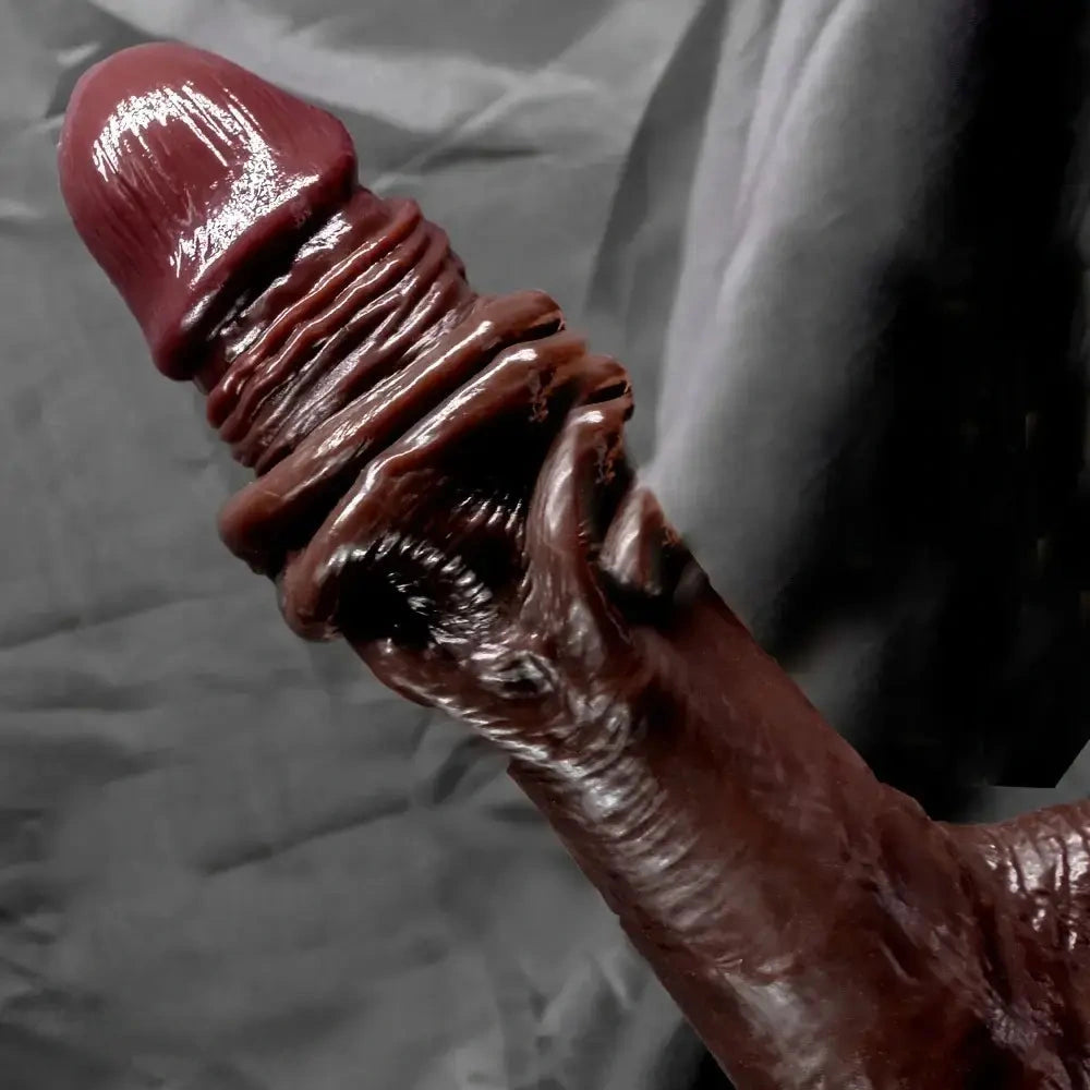 7.48in 8.66in Realistic Lifelike Liquid Silicone Sliding Skin Dildo For Hands-Free