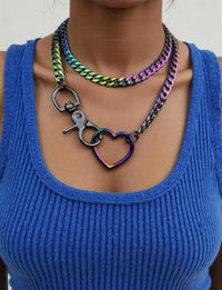 Choker mit Herzschlaufe und Kettenanhänger