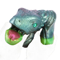 Lizard Masturbator Veldrix Emerald Bifid Tongue